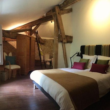 Moulin De Bapaumes Bed & Breakfast Nérac Rom bilde